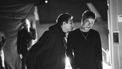 Film backdrop for Oasis: Don't Look Back In Anger (OmU)